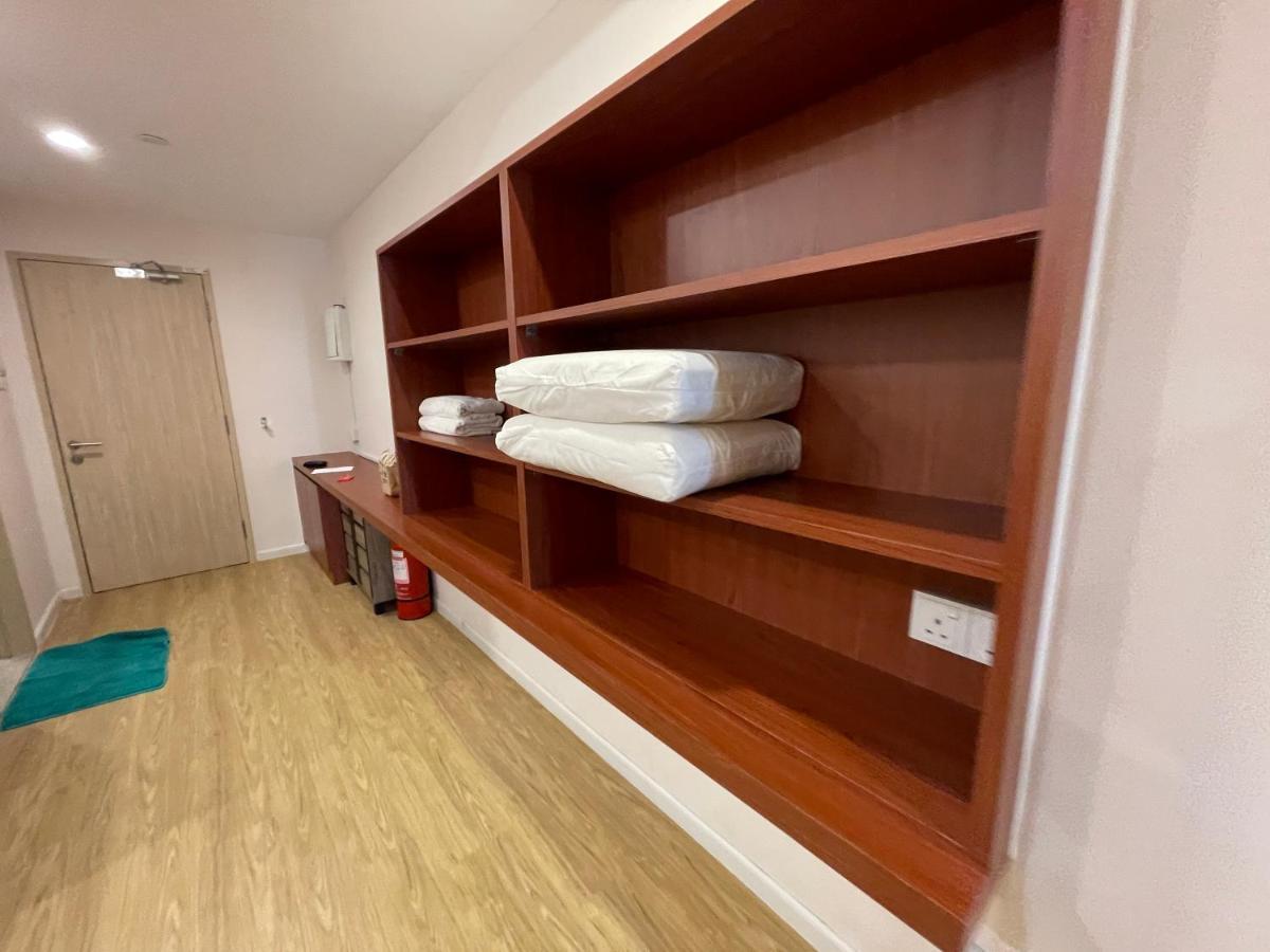 Aru Suites Homestay Wifi,Carpark,24H Check In,Water Filter By R2 Residence 코타키나발루 외부 사진