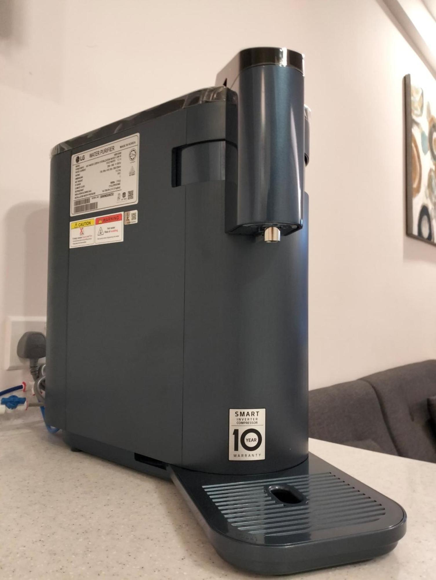 Aru Suites Homestay Wifi,Carpark,24H Check In,Water Filter By R2 Residence 코타키나발루 외부 사진