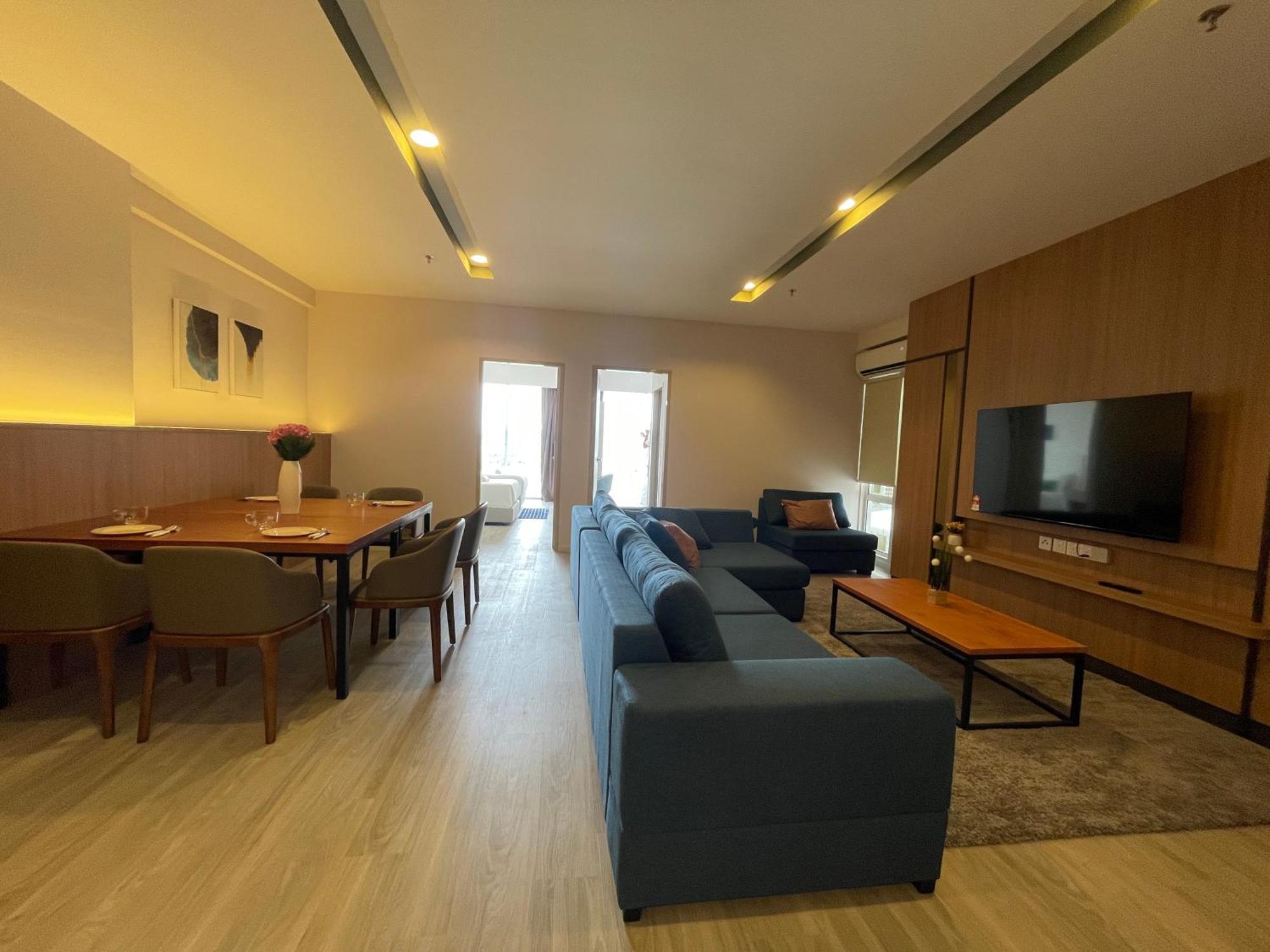 Aru Suites Homestay Wifi,Carpark,24H Check In,Water Filter By R2 Residence 코타키나발루 외부 사진